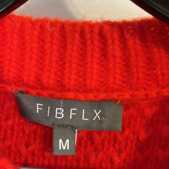 FIBFLX Red Textured Loop Sleeveless Top Medium - Picture 4 of 6